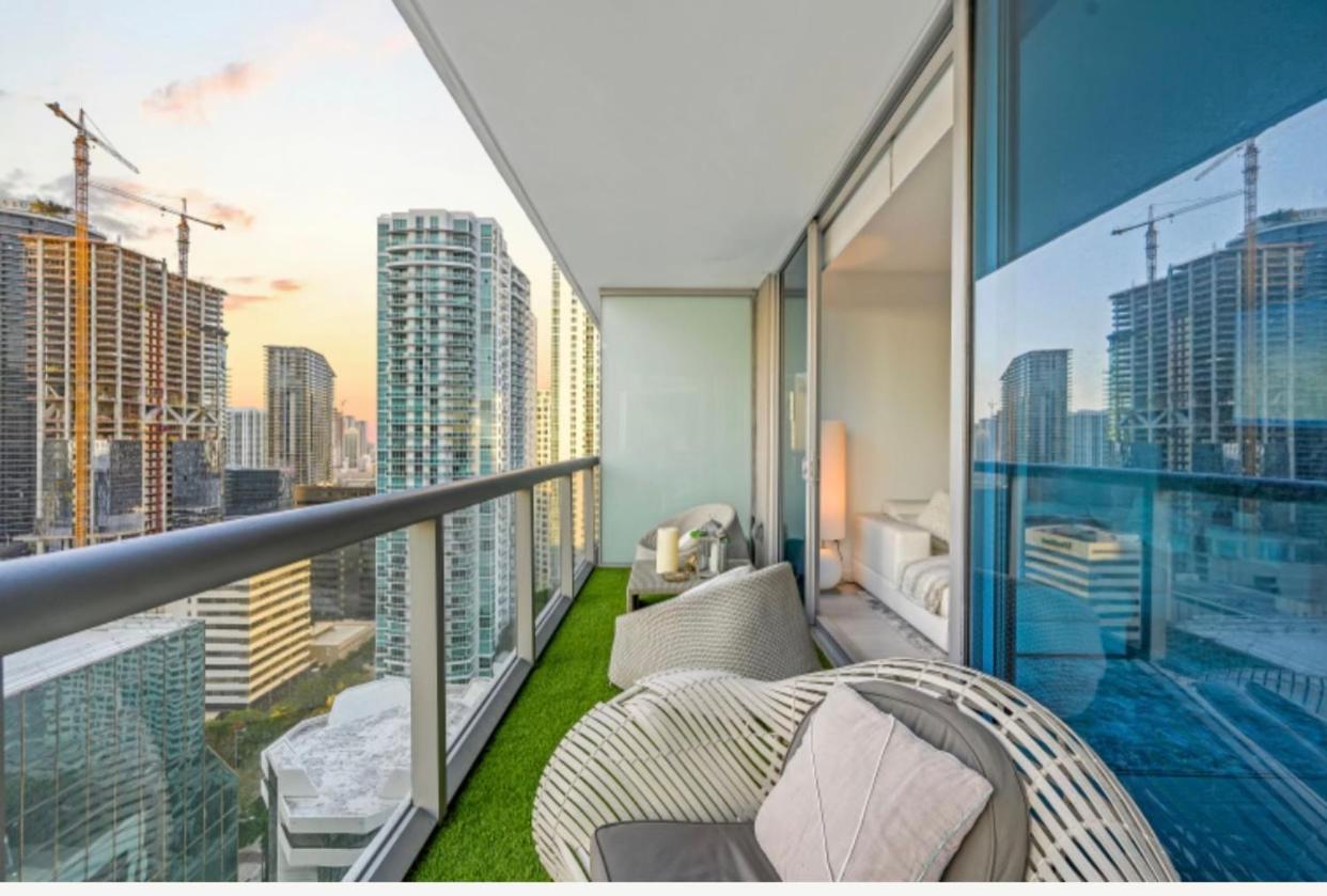 Luxury High Rise Miami Buitenkant foto